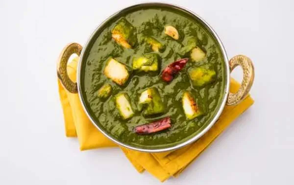 Palak paneer