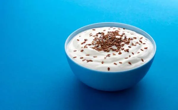 Flax seeds with curd and honey